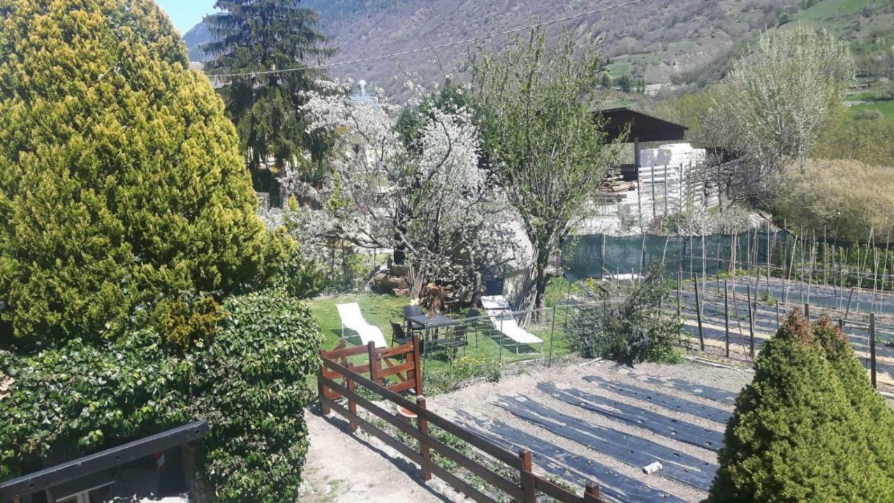 Casa Vacanze Germano อาออสตา ภายนอก รูปภาพ