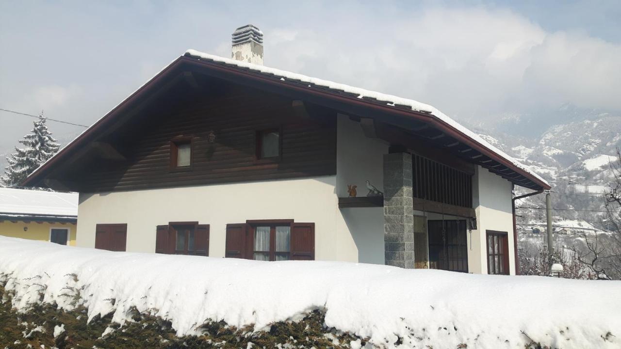 Casa Vacanze Germano อาออสตา ภายนอก รูปภาพ